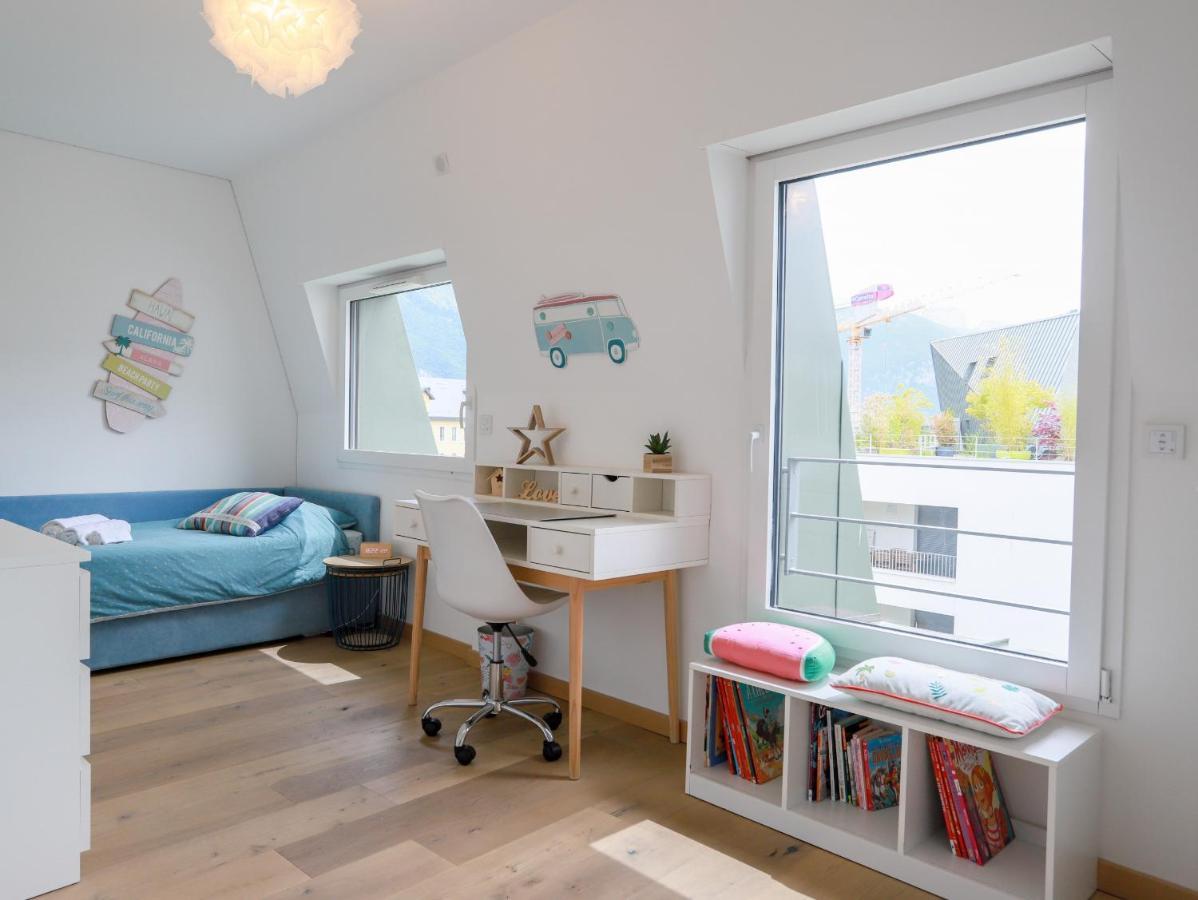 Le Bleu Du Lac: Lakeside Serenity with Private Parking Annecy Exterior photo