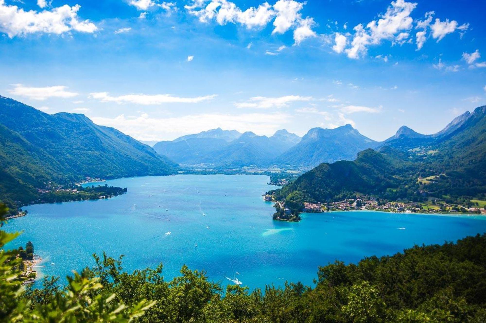 Le Bleu Du Lac: Lakeside Serenity with Private Parking Annecy Exterior photo